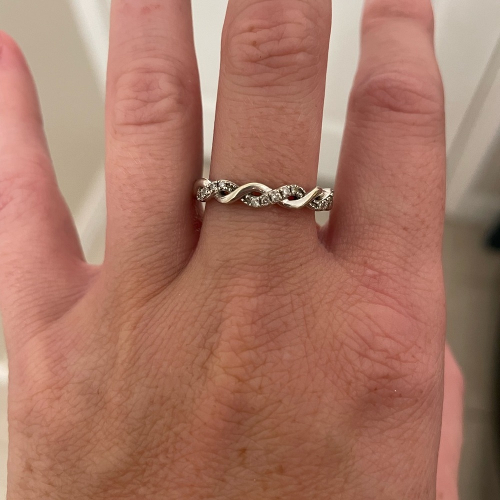 Zales ring- size 7